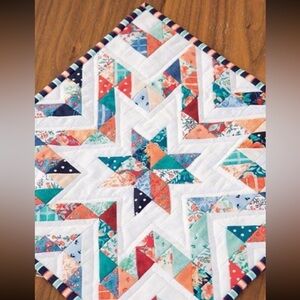 "Mini Sparkles" quilt kit by Connecting Threads